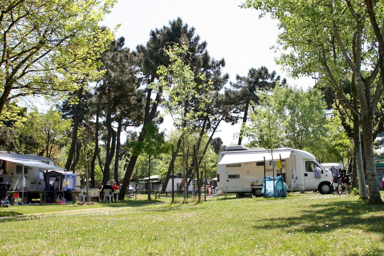 Romea Family Camping คาซาลบอร์เซตติ ภายนอก รูปภาพ